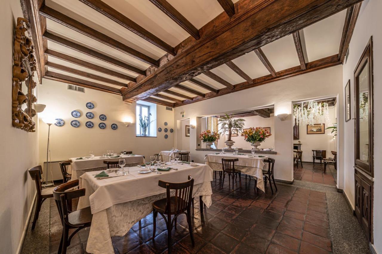 Locanda La Posta Cavour Екстер'єр фото