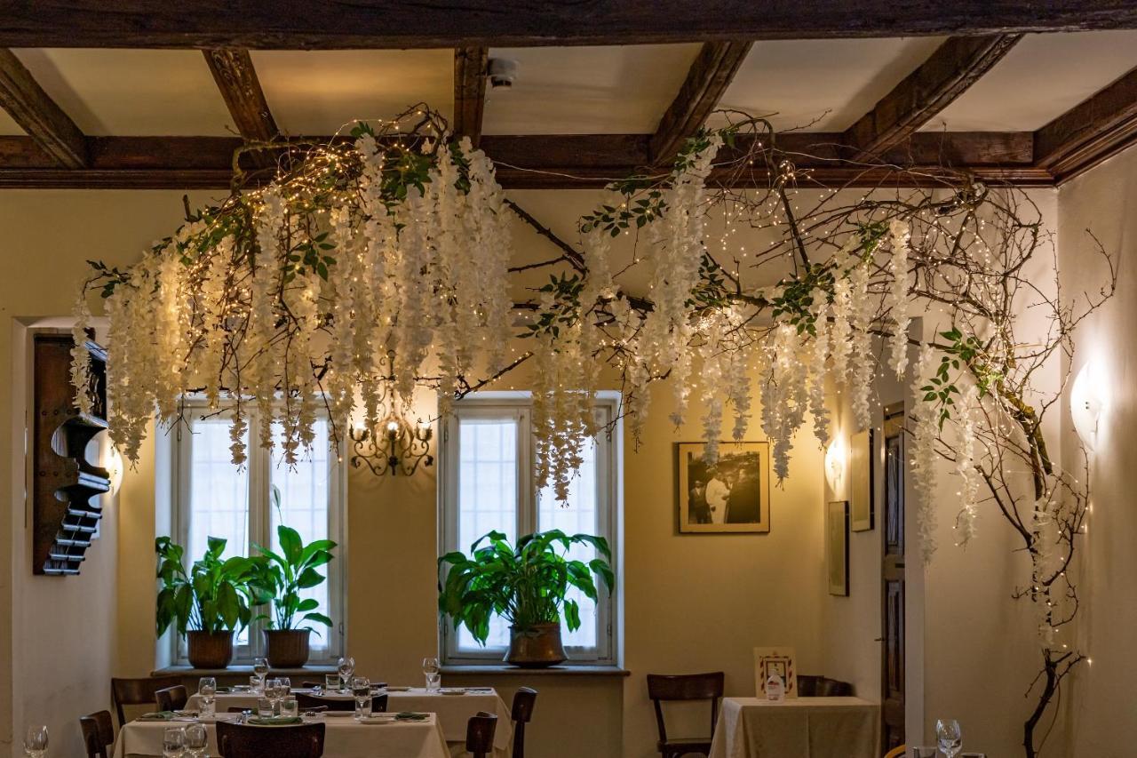 Locanda La Posta Cavour Екстер'єр фото